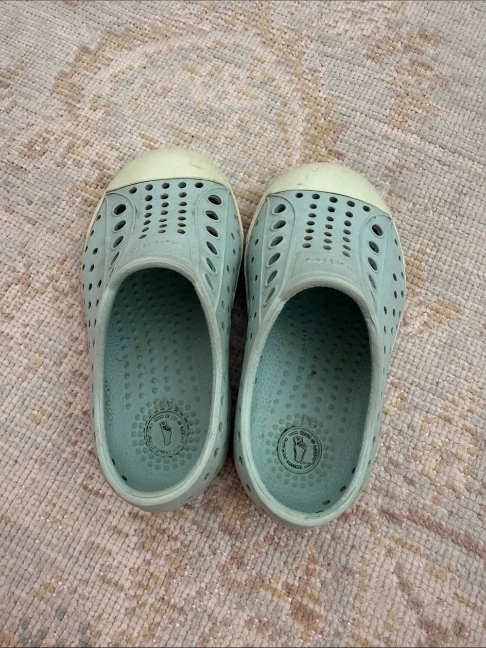 Native Kids Slip-On Water Shoes in Mint C6